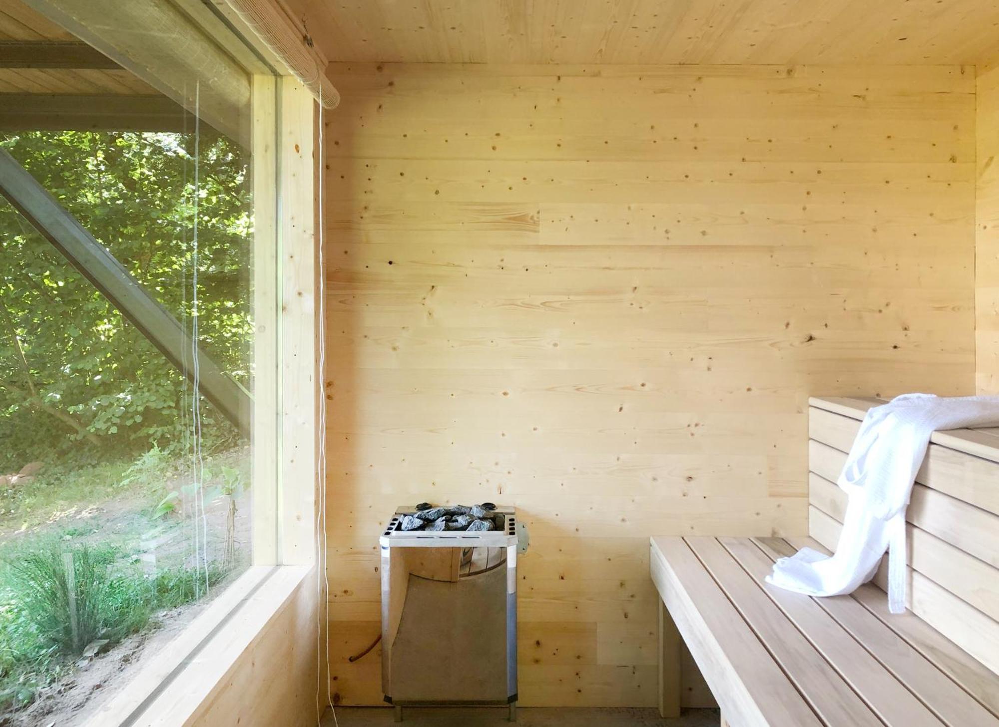 Ferienapartment Burgstrasse Ost Mit Garten Und Sauna *